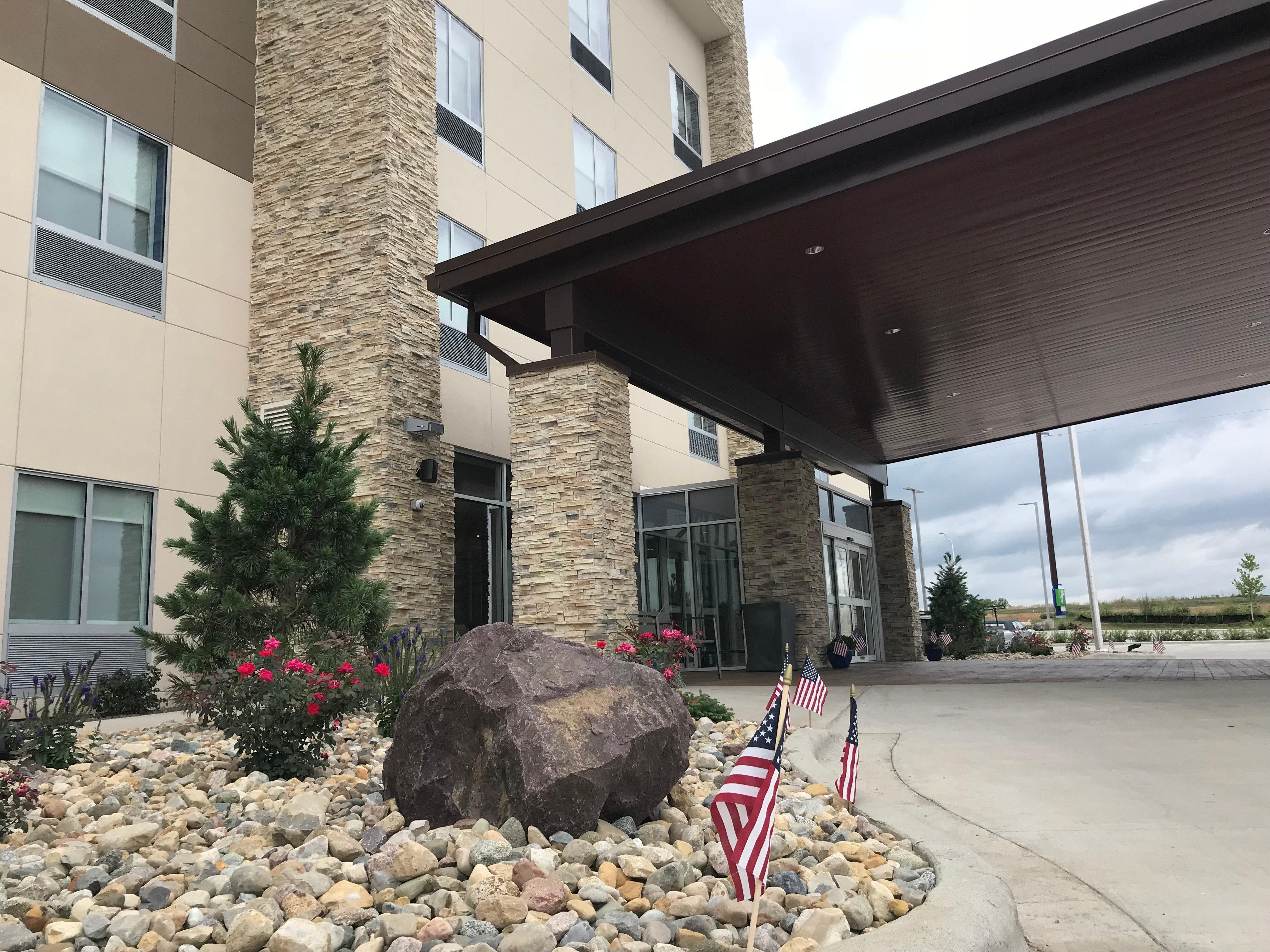 Holiday Inn Express & Suites - Hannibal - Medical Center Esterno foto